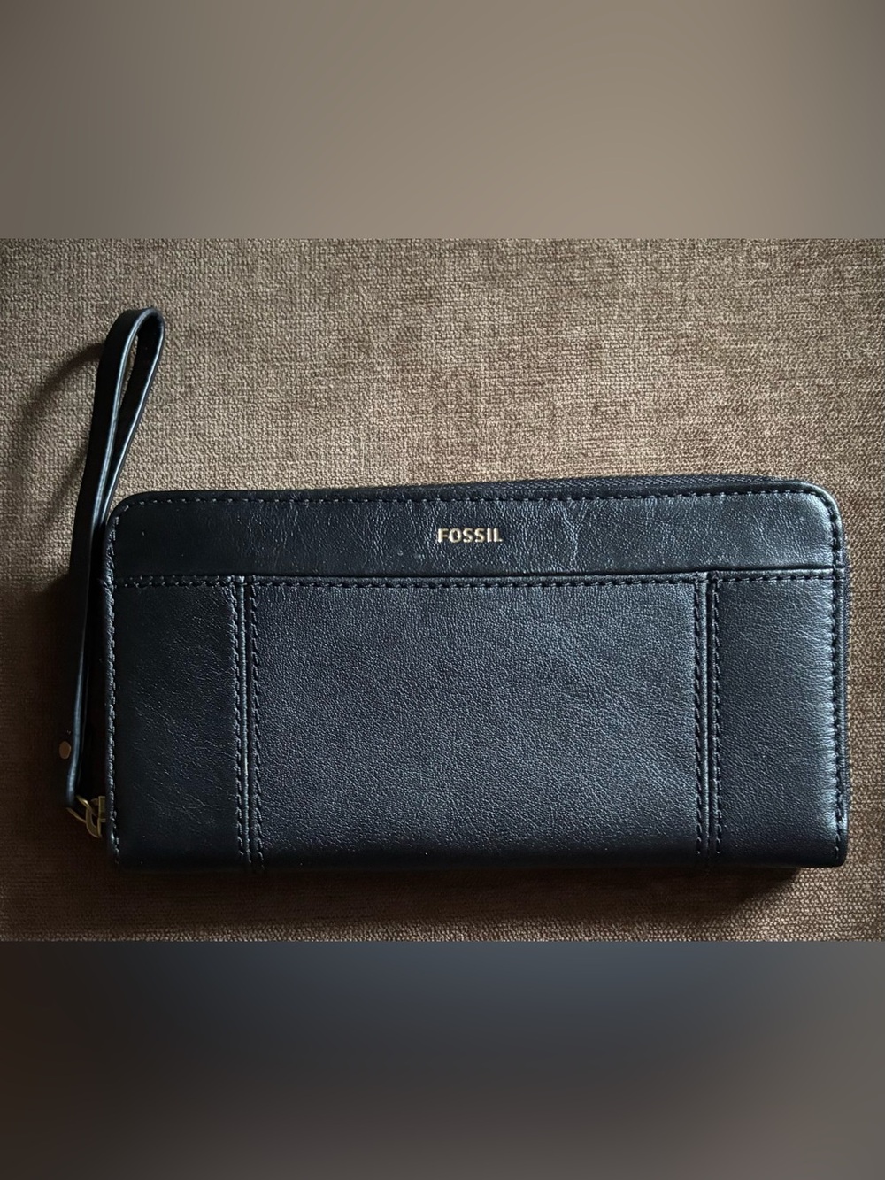 Fossil Black Leather Wristlet with Gold Logo